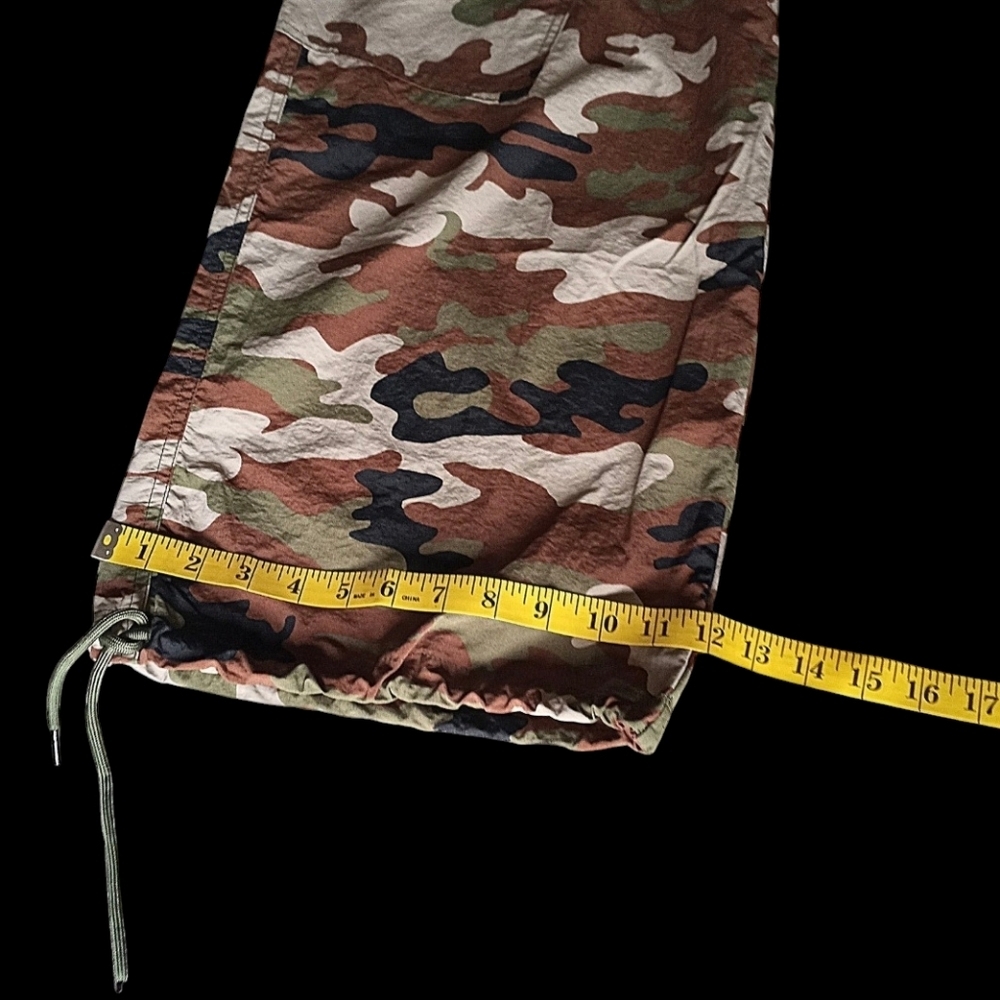 Tinseltown Camo Wide Leg Relaxed Fit Cargo Parachute Pants Size Large - Picture 16 of 16